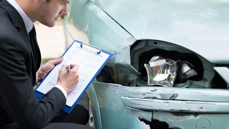How to choose a hassle-free car insurance which is claim friendly?