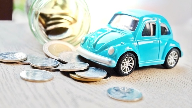 Ten common mistakes that make your car insurance expensive